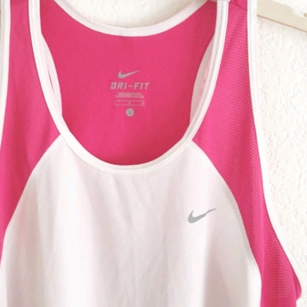 Nike Dri Fit Racerback Tank Top  L